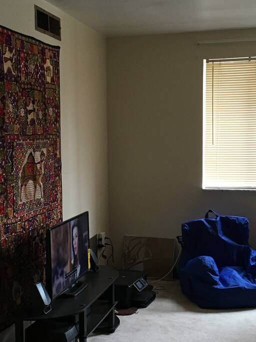 TV, Cable and Printer