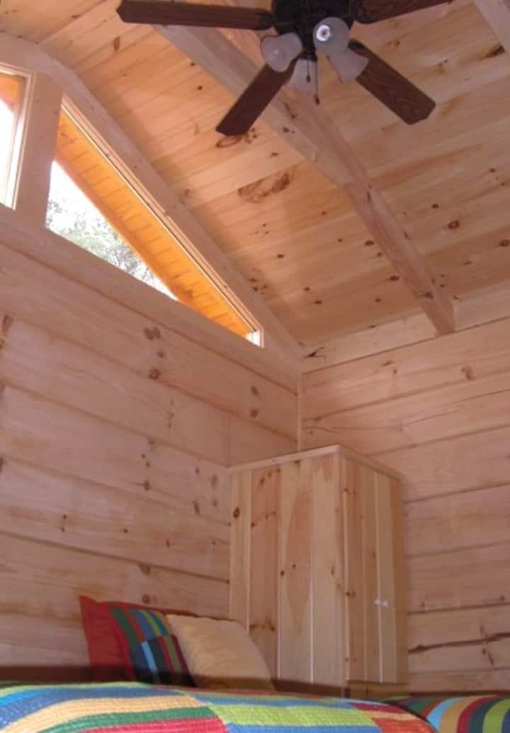 Ndriçim natyral nga dhoma e gjumit e vizitorëve #3