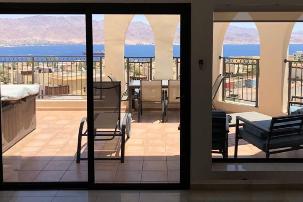 Sea View Coral Suite