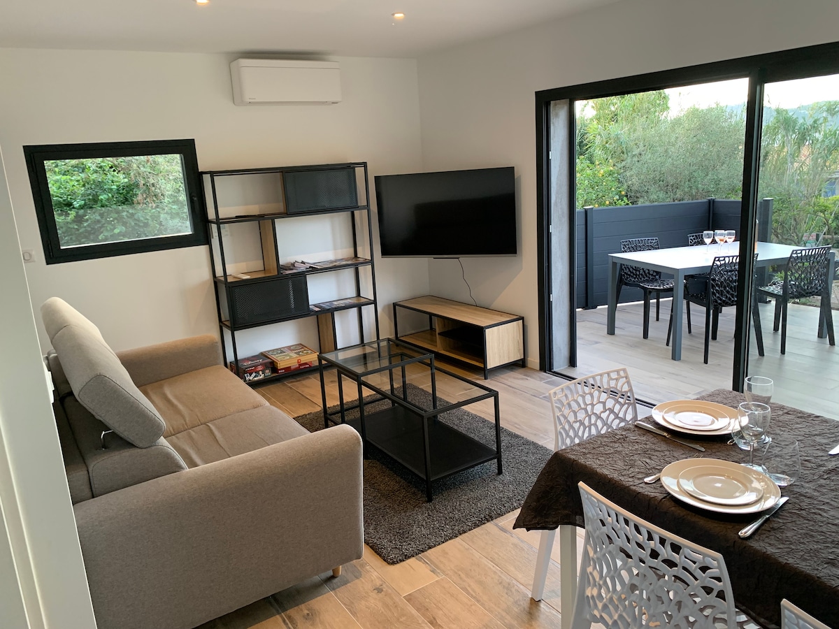 the living room with sea view 
