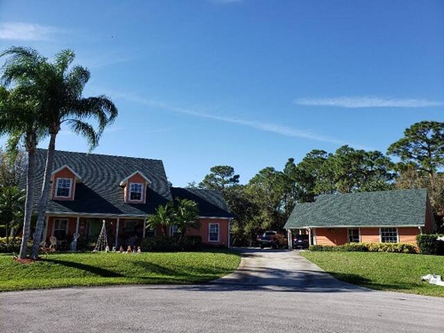 Airbnb Vero Beach Vacation Rentals Places To Stay Florida