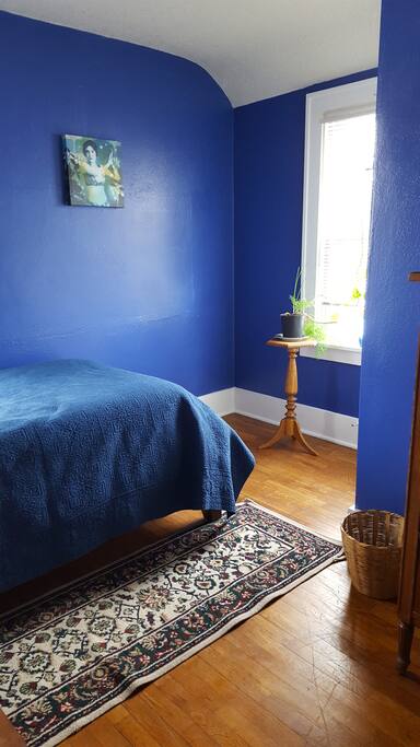 Blue room