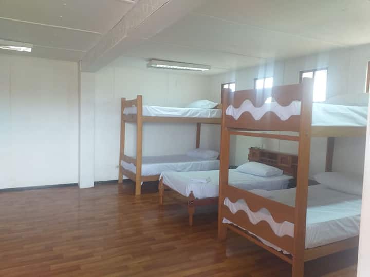 Hospedaje Las Palmas, Confort Y Seguridad Para Ti. - Catacaos