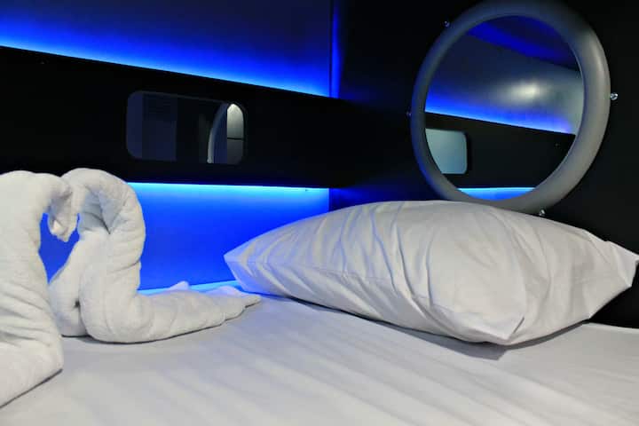 UFO Park Hostel & Capsule