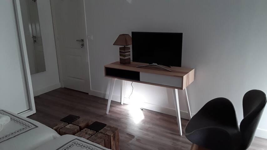 * New 150m2 apt * – Shades of Grey – Lisbon gallery image 2