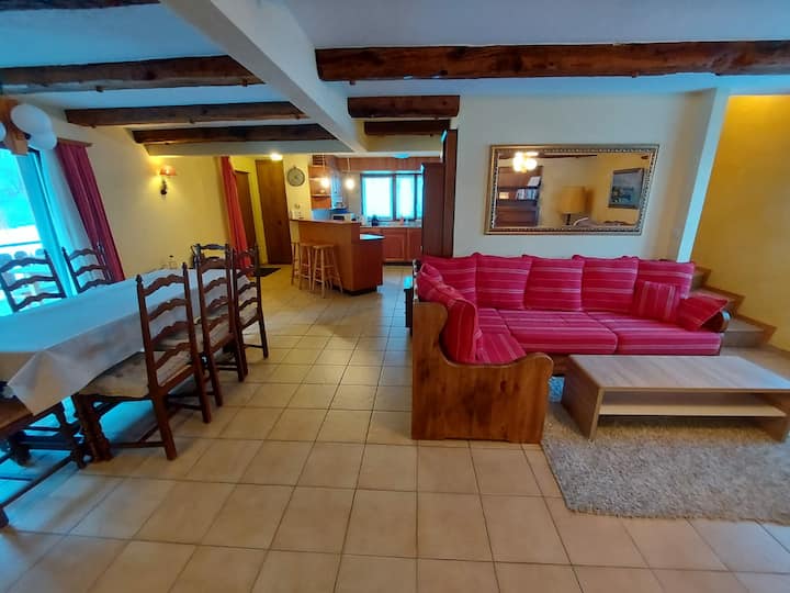 Chalet à Ovronnaz-randonnée, Ski & Bains - Switzerland