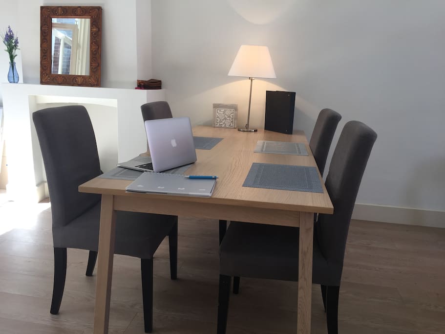 Dinnertable