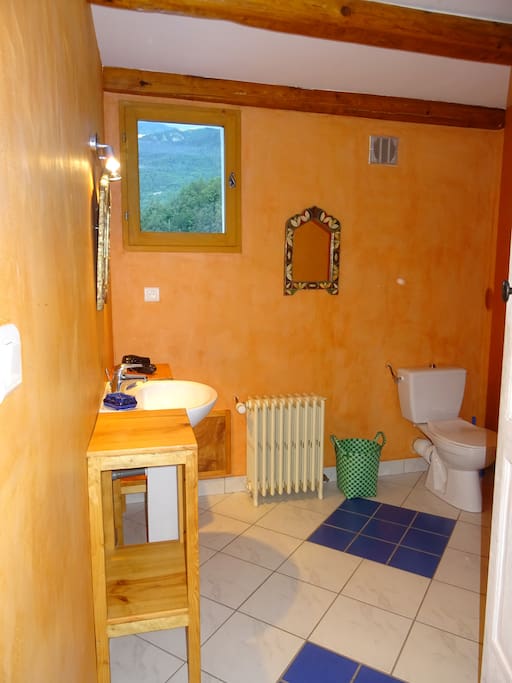 Salle de bain du haut