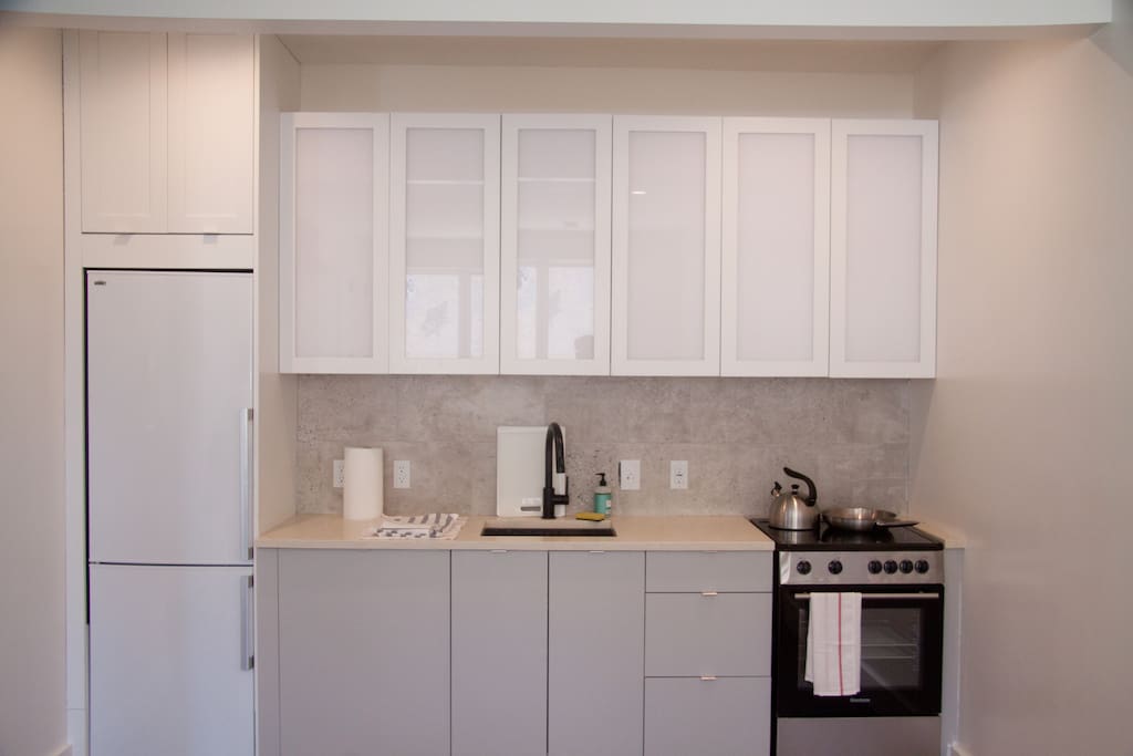 Brand New Renovated Kitchen