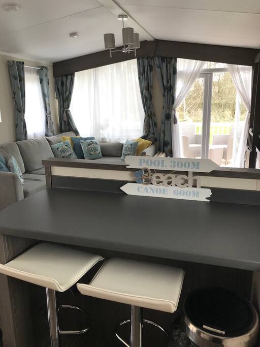 Breakfast Bar