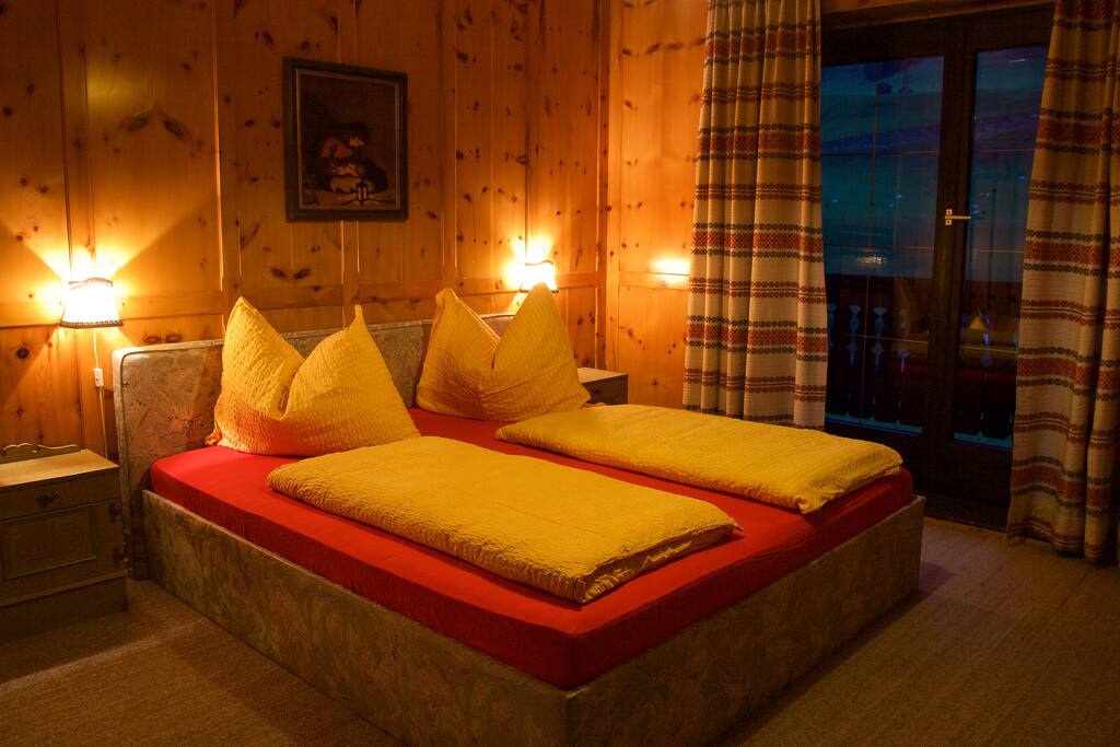 Schlafzimmer A
