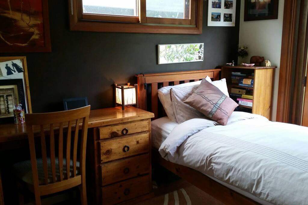 Clean and comfortable room with easy access to the garden