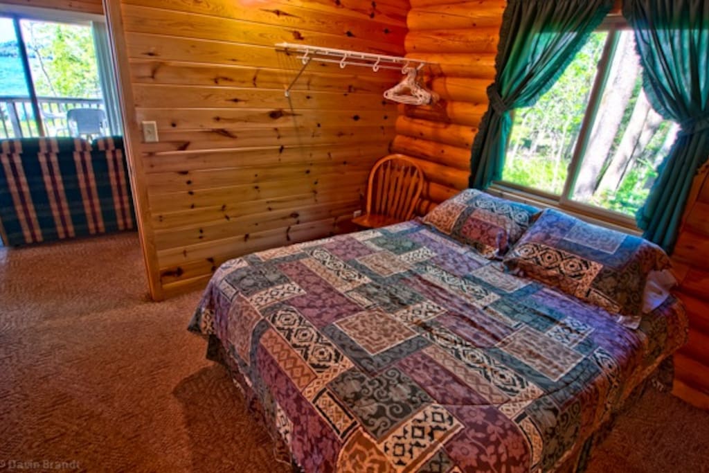 Two Bedrooms - With Queen Beds