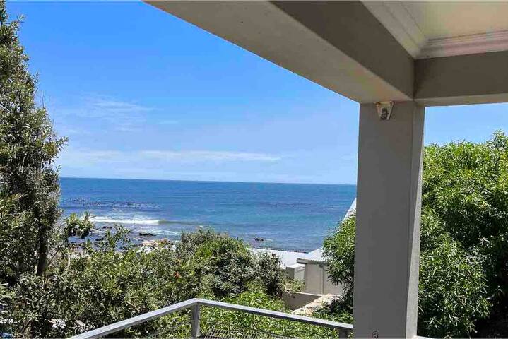 Seaview, Arum Place, Kommetjie