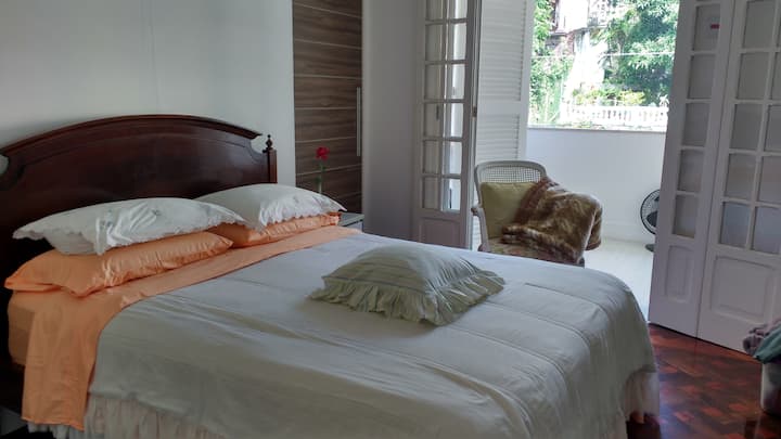 Casa Grande No Cosme Velho Em áRea Plana - Rio de Janeiro