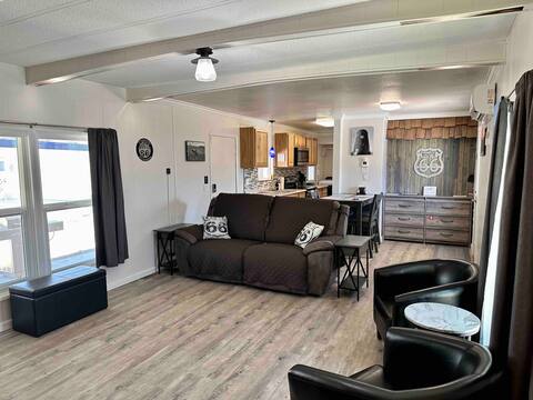 Route 66 Getaway/Boaters and Off-roaders Paradise