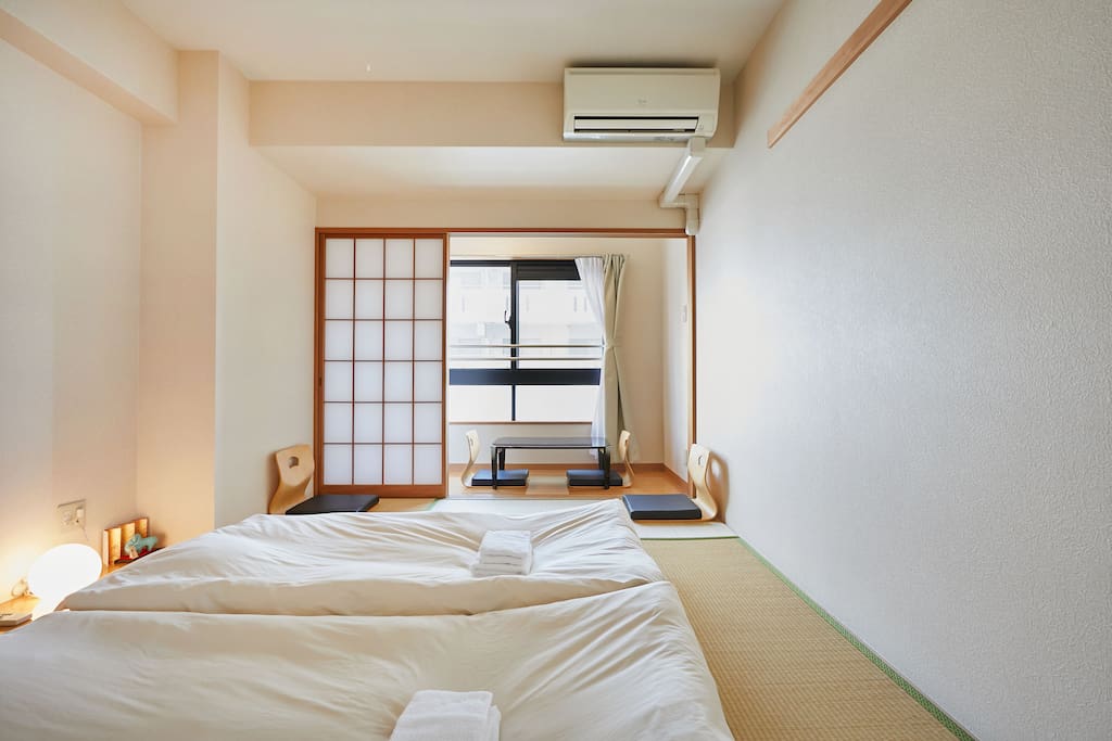 Tatami room