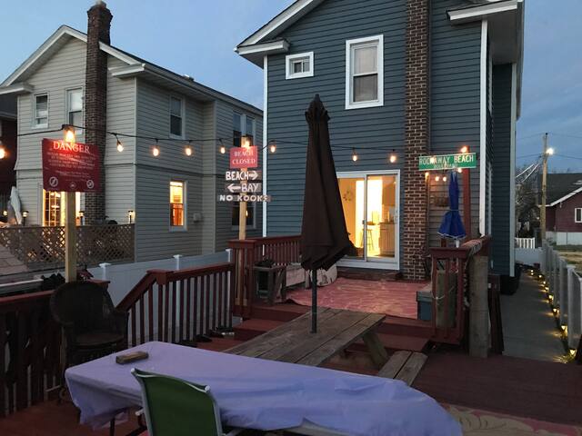 Rockaways BEST Summer House gallery image 5