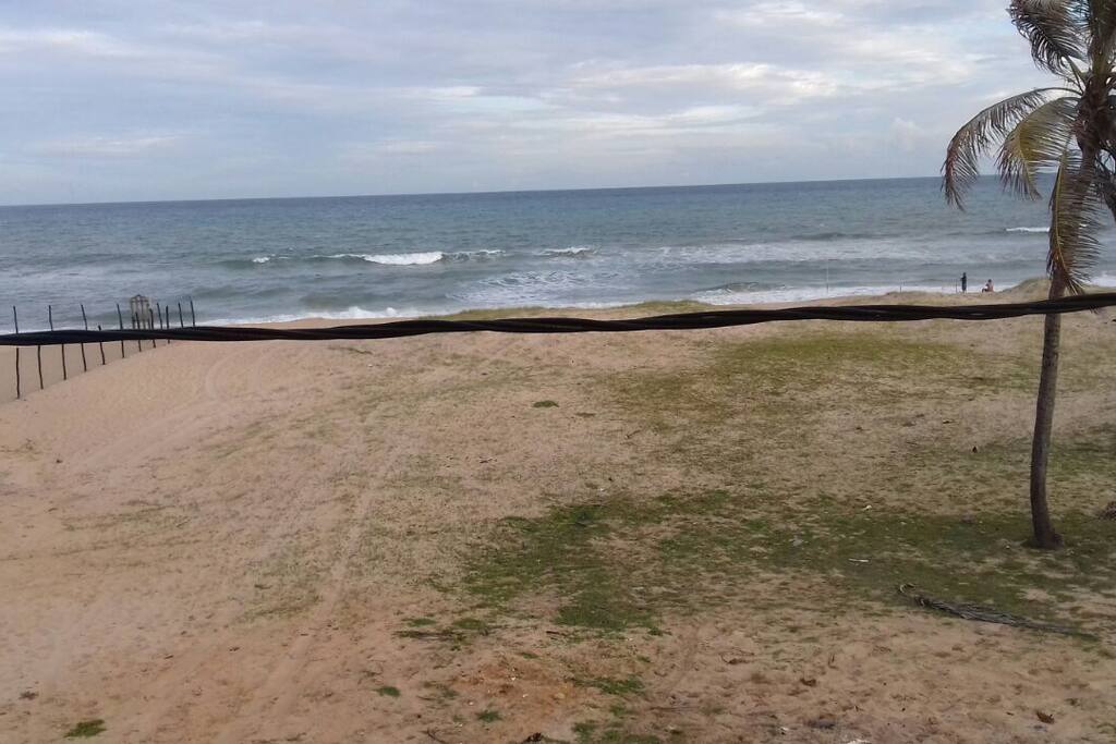 Vista frontal da casa.