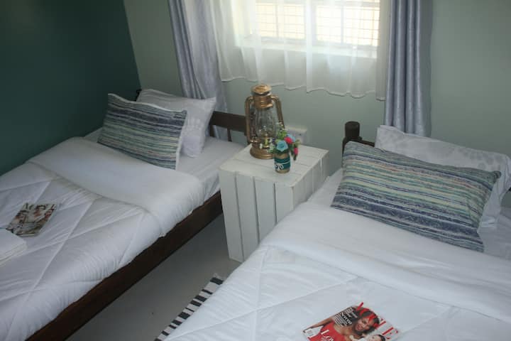 Twin room of the House option - 3 by 6 bed size