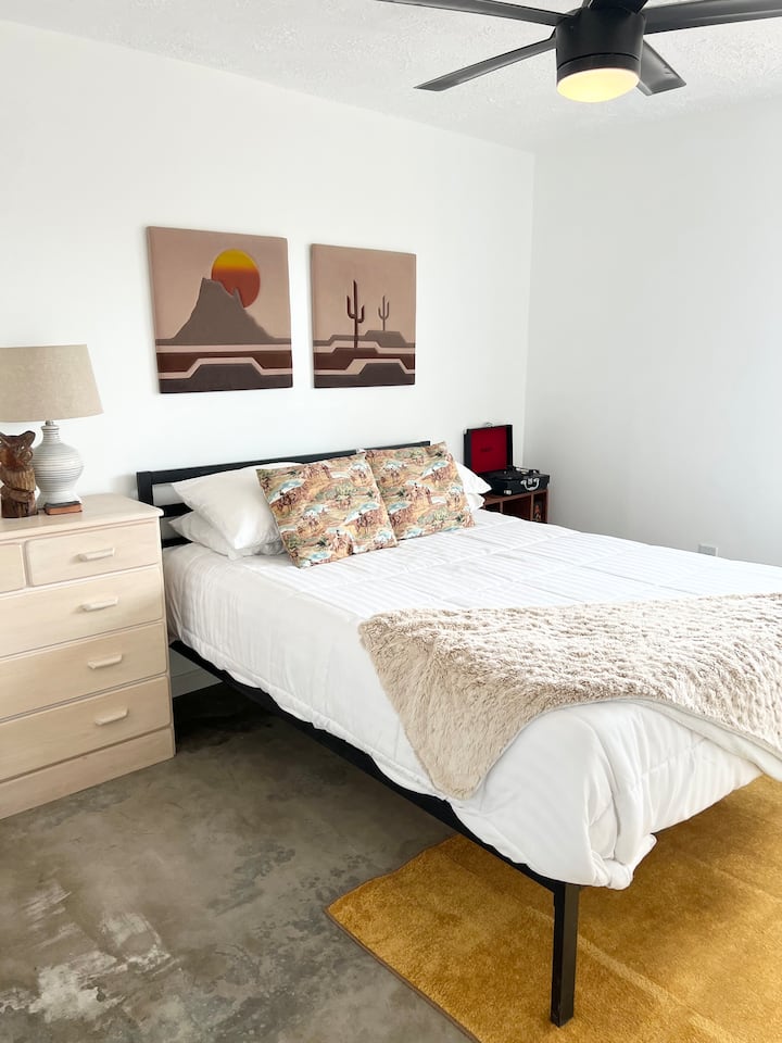 غرفة النوم 1