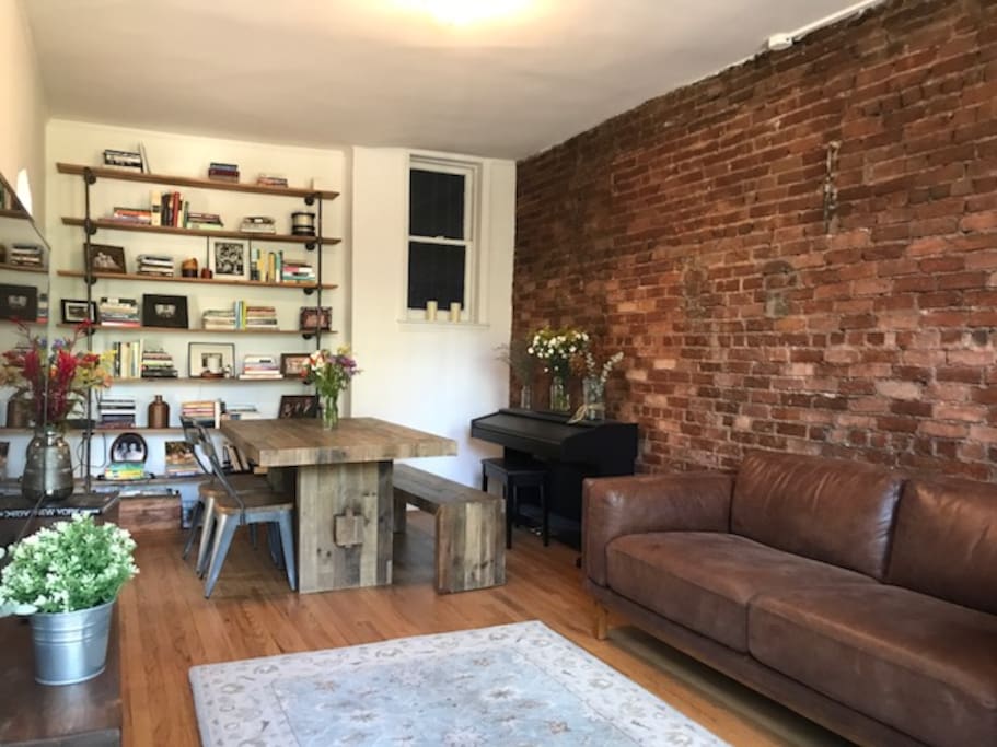 New Bad Apartments In New York for Small Space