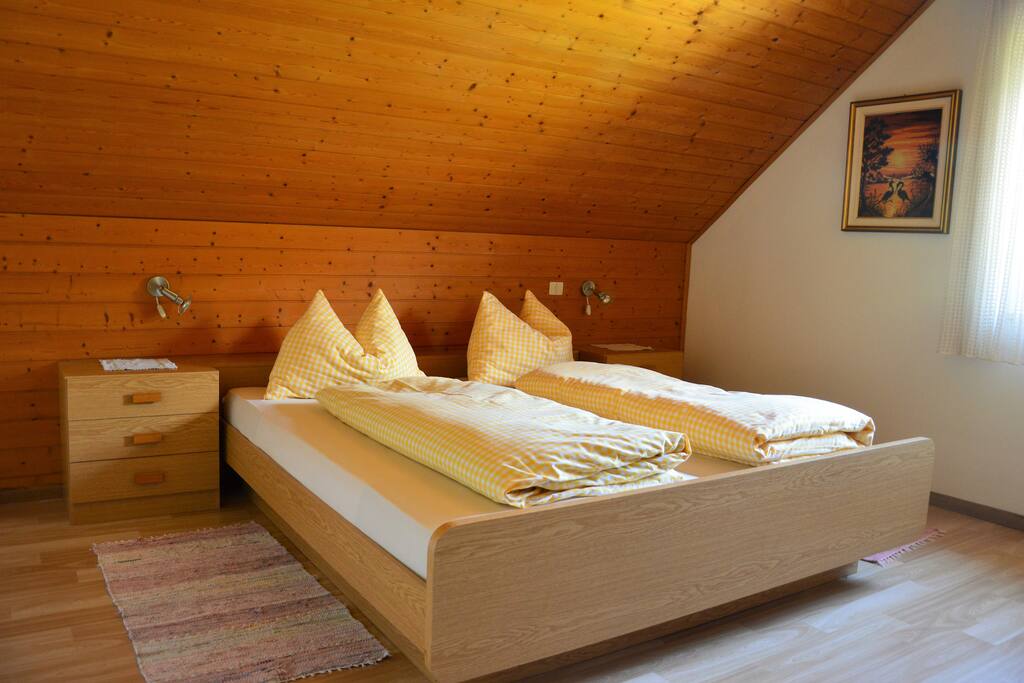 Doppelbettzimmer