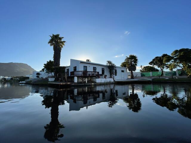 5A Spearhead Lake Accomodation gallery image 5