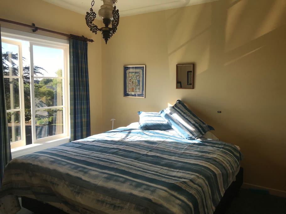 King Bed