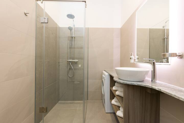 Vienna Stay Apartments managed Airbnb listing 1