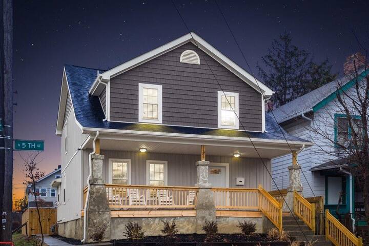 Columbus Corner Castle gallery image 2