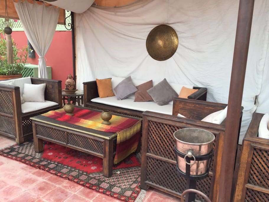 le salon sur le toit-terrasse