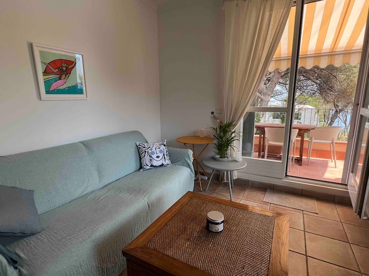 ห้องนั่งเล่น