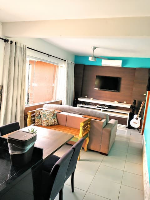 Top Airbnb: Beachfront house with Jet ramp em Barra Da Lagoa