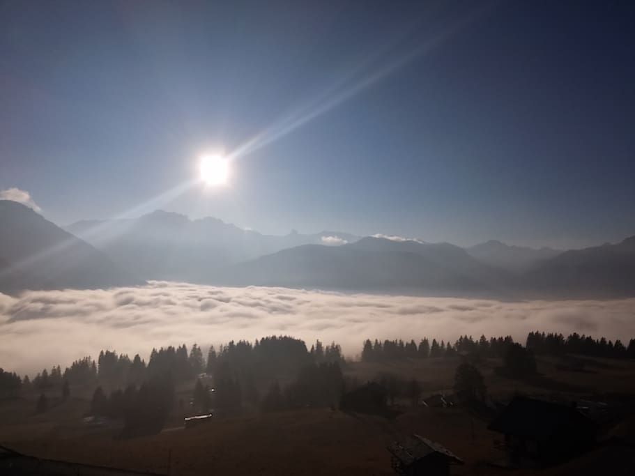 Mer de nuage dans la vallée