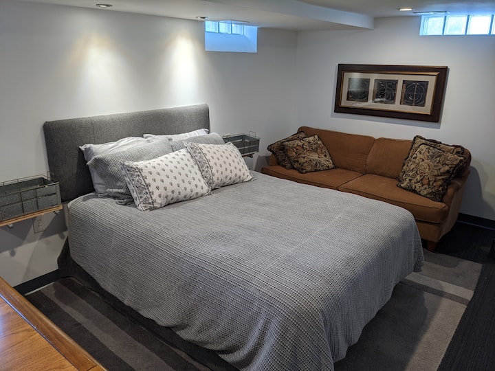 غرفة النوم رقم4 سرير حجم وسط