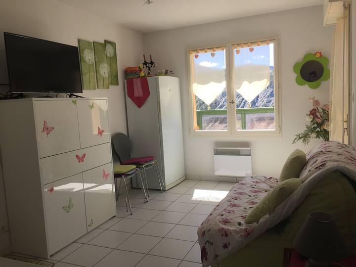 Appartement Calme Port Saint Pierre - Le Sauze-du-Lac