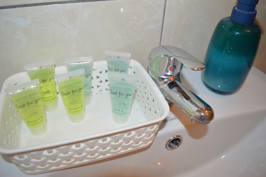 Shower Gel & Shampoo...Just for you!
