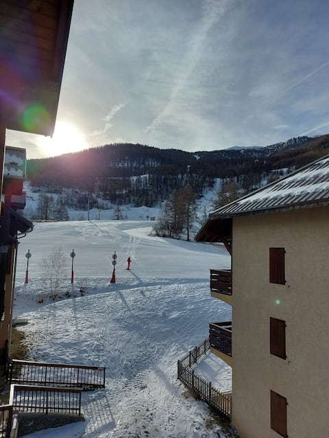 Apartment in the mountains, at the foot of the slopes