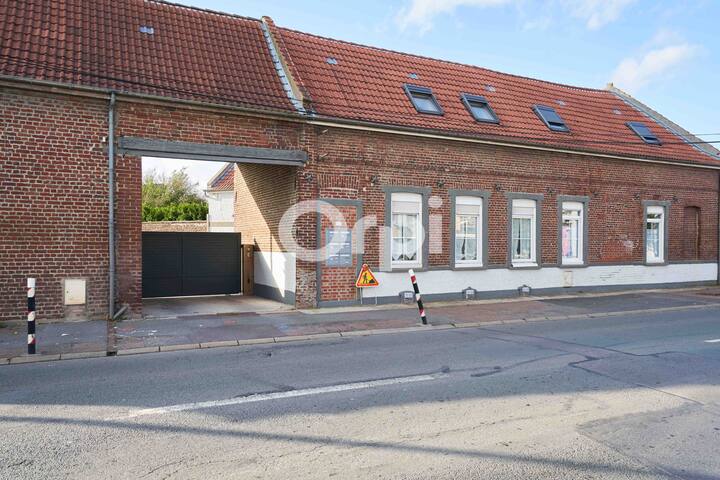 Lille Arras Lens 2 Chambres 2 5 Pers Parking Houses For Rent In Courrieres Hauts De France France