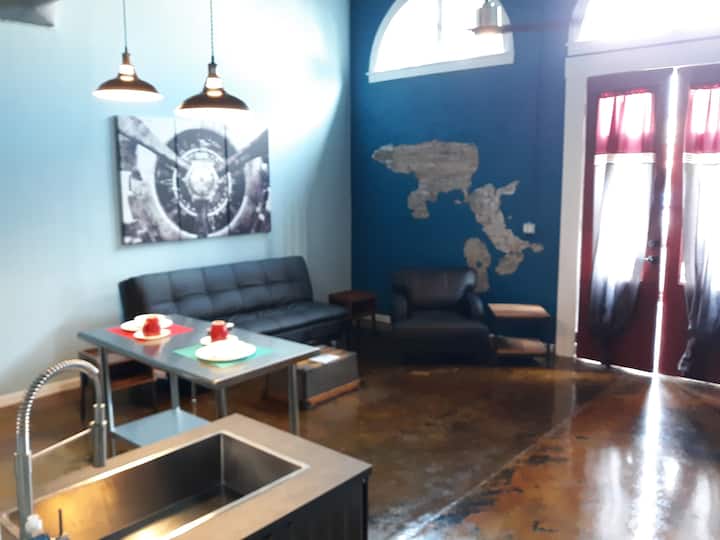 Landmark Warehouse Lofts 4 Lofts for Rent in Galveston, Texas