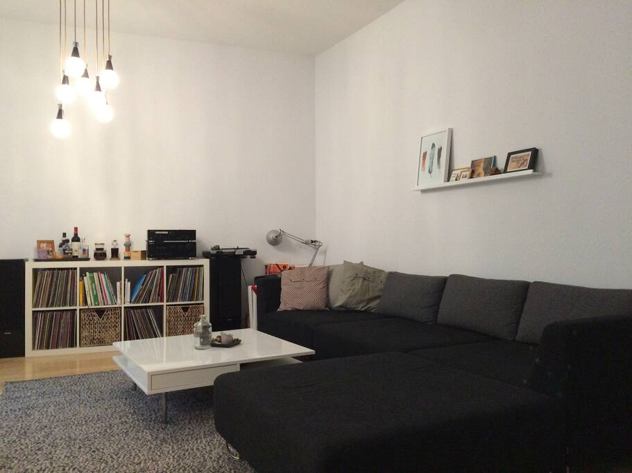 Wohnzimmer / Livingroom