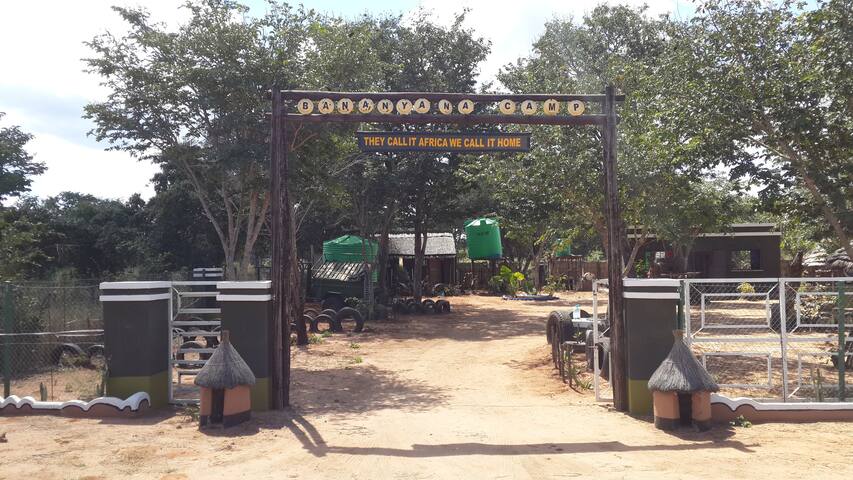 Bananyana Backpackers Camp