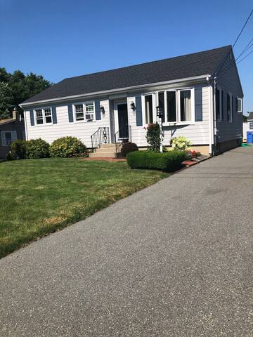 The Pool House gallery image 3