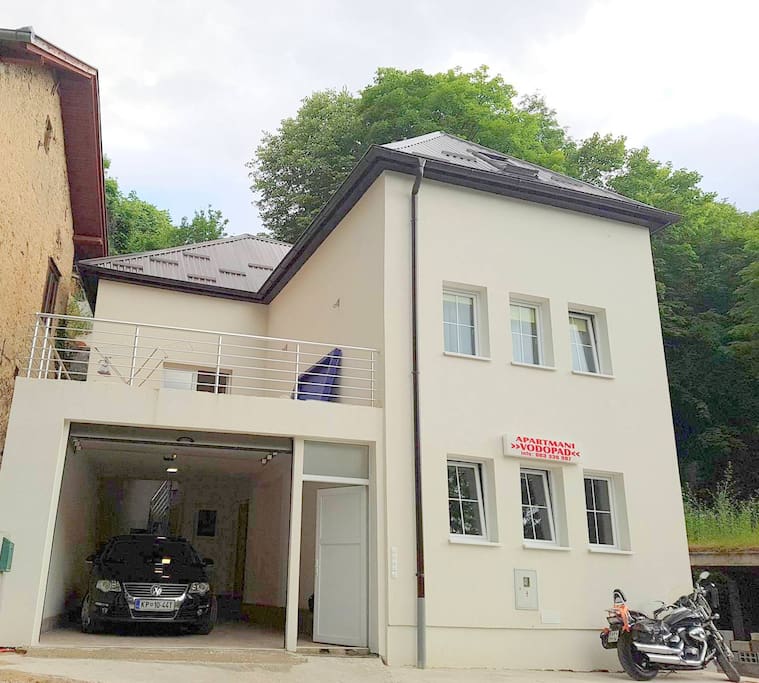 garage/garaža
