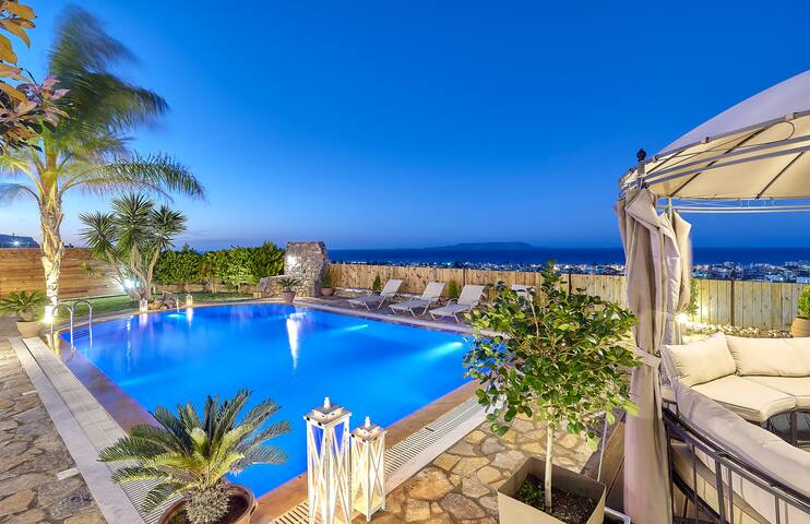 Villa Thea gallery image 3