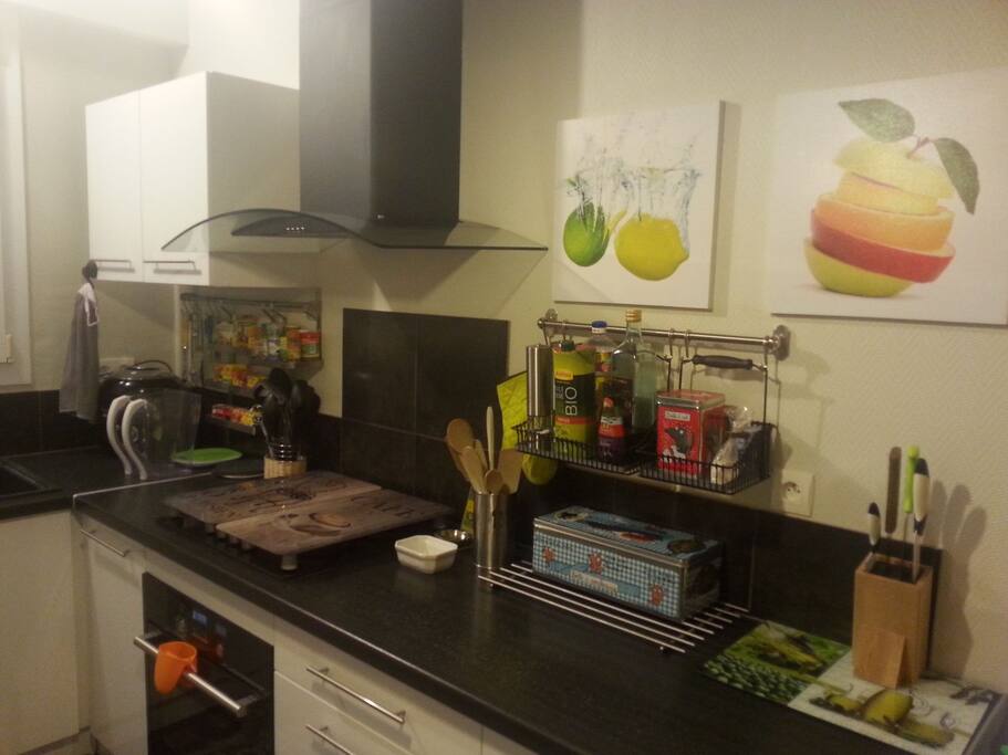 Cuisine ouverte sur salle à manger