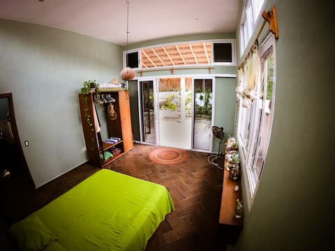 Top Airbnb: The Orchids | 3 bicycles | Starlink WIFI in Mahahual