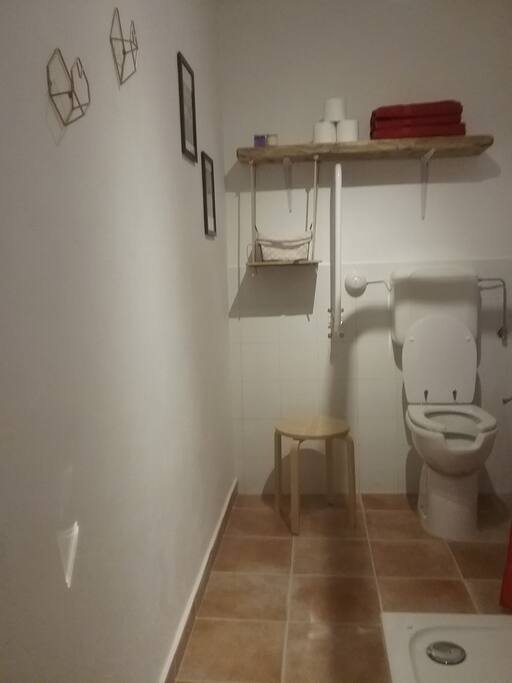 Bagno con doccia