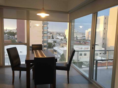 GENO 
Centrally located apartment. Ocean view and garage